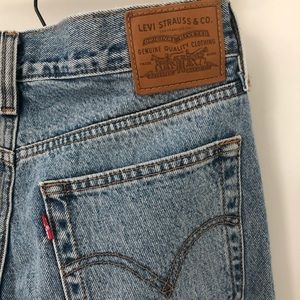 Levi’s Wedgie Fit Women Ankle Jeans